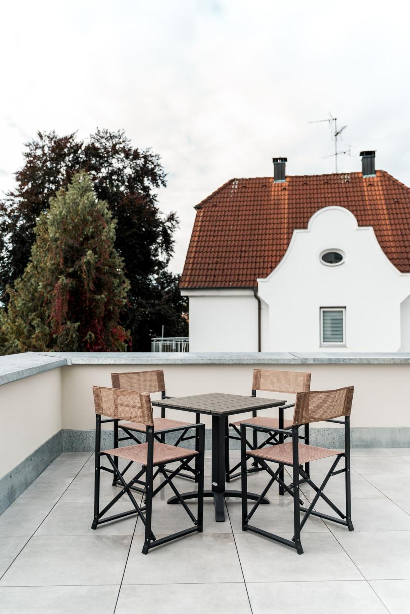 Sedan Apartments Günzburg Buitenkant foto